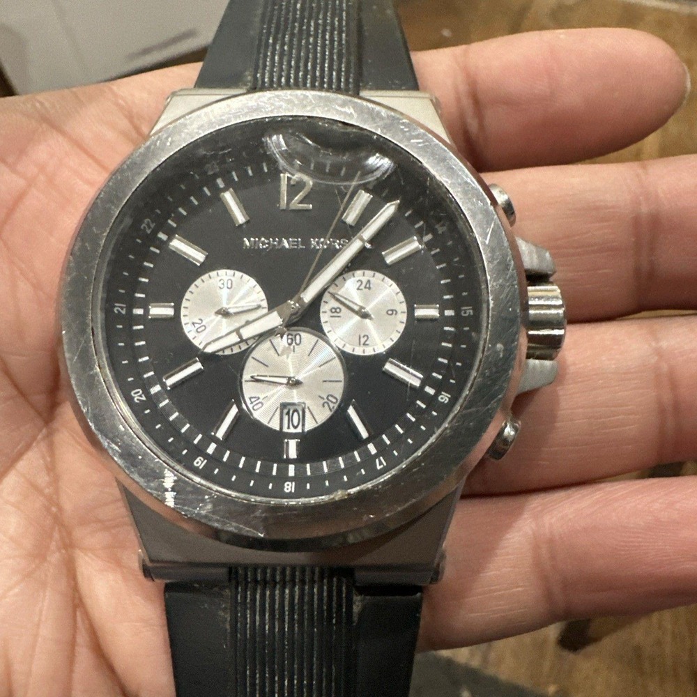 Working Michael Kors Oversized 51mm Dylan Silver Mens Watch MK8336 - New Battery